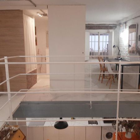 Downtown Loft In A 16Th Century Convent Leilighet Sevilla Eksteriør bilde