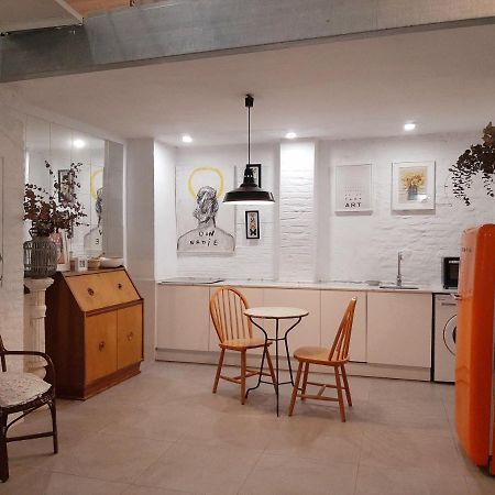 Downtown Loft In A 16Th Century Convent Leilighet Sevilla Eksteriør bilde